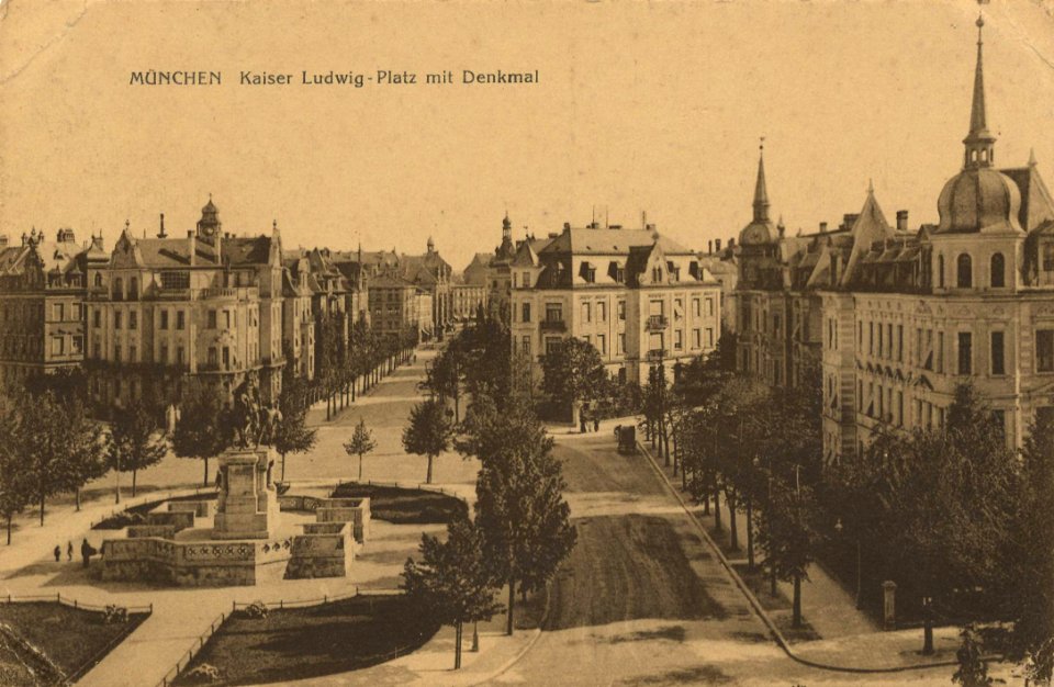 München, Bayern - Kaiser-Ludwig-Platz mit Denkmal (Zeno Ansichtskarten)