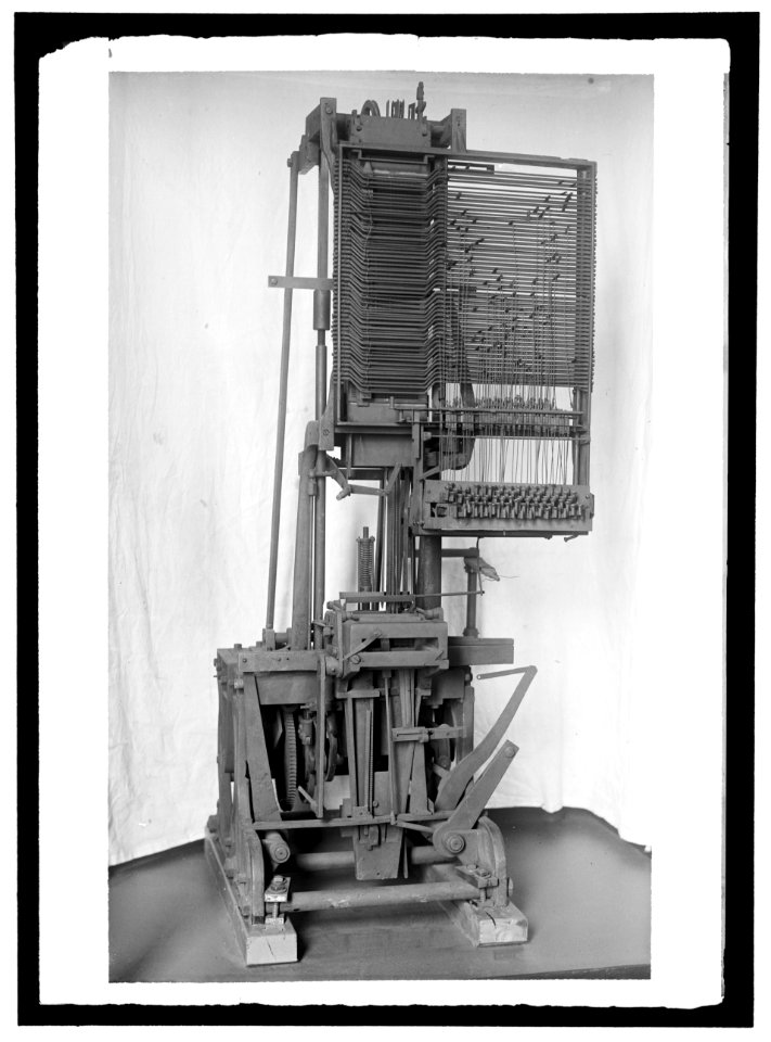 MERGENTHALER, OTTMAR, 2ND LINOTYPE MACHINE WITH BAND, INVENTED BY HIM; 3RD DESIGN HE INVENTED. AT SMITHSONIAN LCCN2016867266