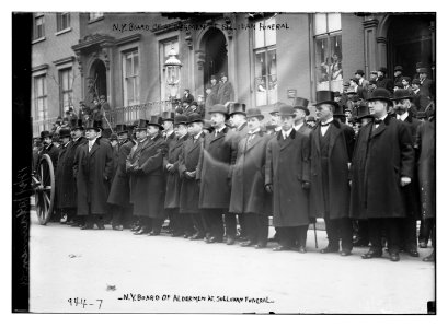N.Y. Board of Alderman standing together at Sullivan funeral LCCN2014684444