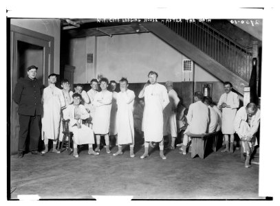 N.Y. City lodging house - after the bath LCCN2014695106