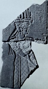 Meroë, the City of the Ethiopians - being an account of a first season's excavations on the site, 1909-1910 (1911) (14762548484)