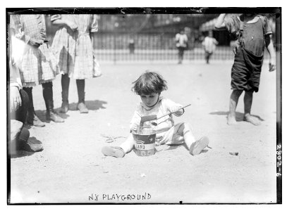 N.Y. Playground LCCN2014693972