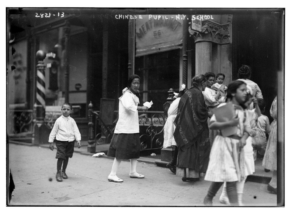 N.Y. school - Chinese pupils LCCN2014694172