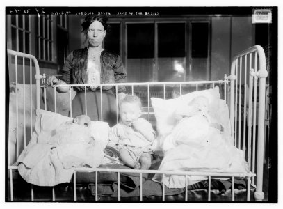 N.Y.City lodging house - some of the babies LCCN2014695109 photo