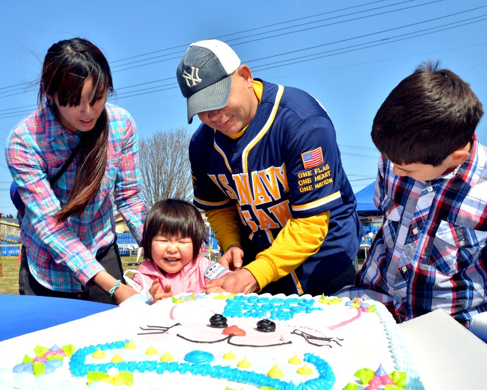 NAF Misawa Sailors provide Easter For Japanese children 140419-N-DP652-587