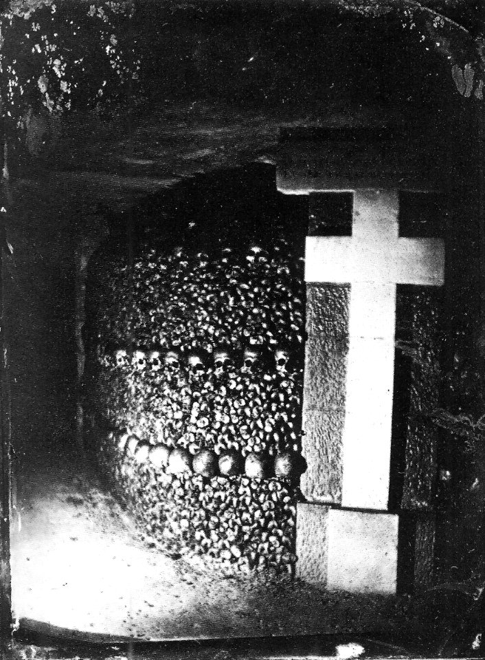 Nadar - Catacombes de Paris - NPS 13
