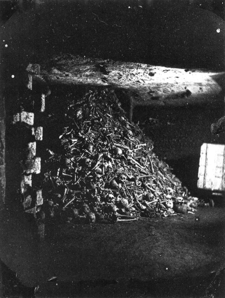 Nadar - Catacombes de Paris - NPS 6