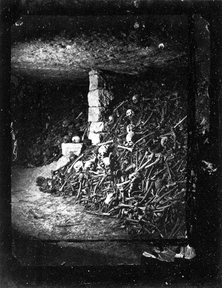 Nadar - Catacombes de Paris - NPS 77