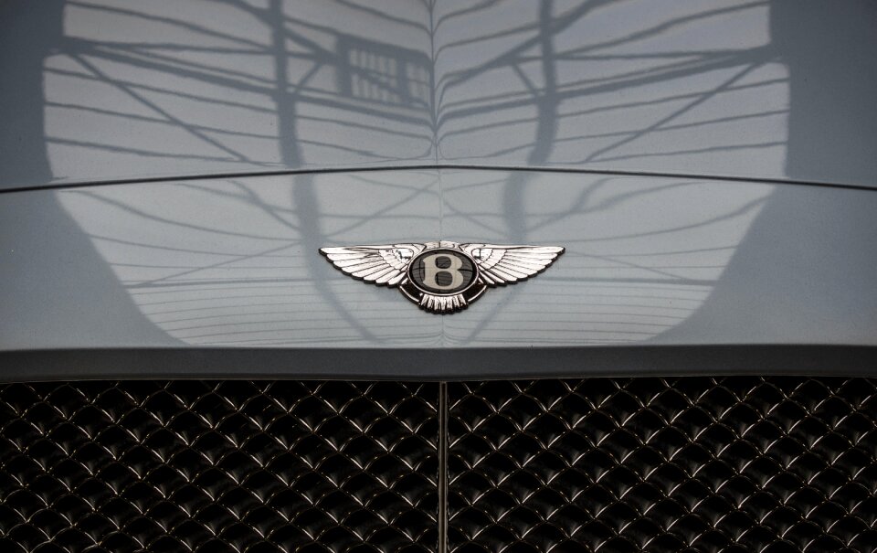 Logo nobel body vehicle