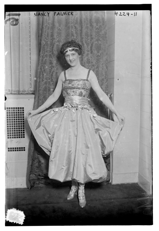 Nancy Palmer LCCN2014704687