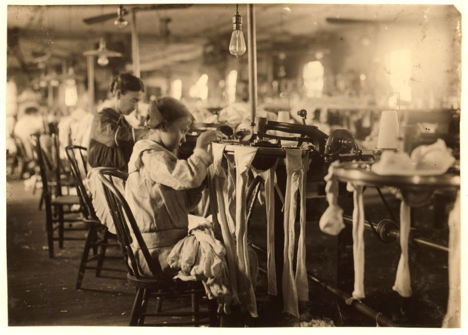 Nannie Coleson, looper who said she was 11 years old, and has been working in the Crescent Hosiery Mill for some months. Makes about $3 a week. Has been through the 5th grade in school. She LOC cph.3a20272
