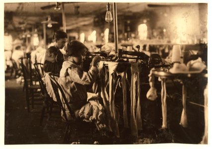 Nannie Coleson, looper who said she was 11 years old, and has been working in the Crescent Hosiery Mill for some months. Makes about $3 a week. Has been through the 5th grade in school. She LOC cph.3b19288
