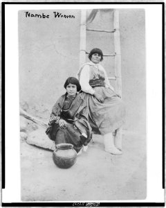 Nambe women LCCN97518630