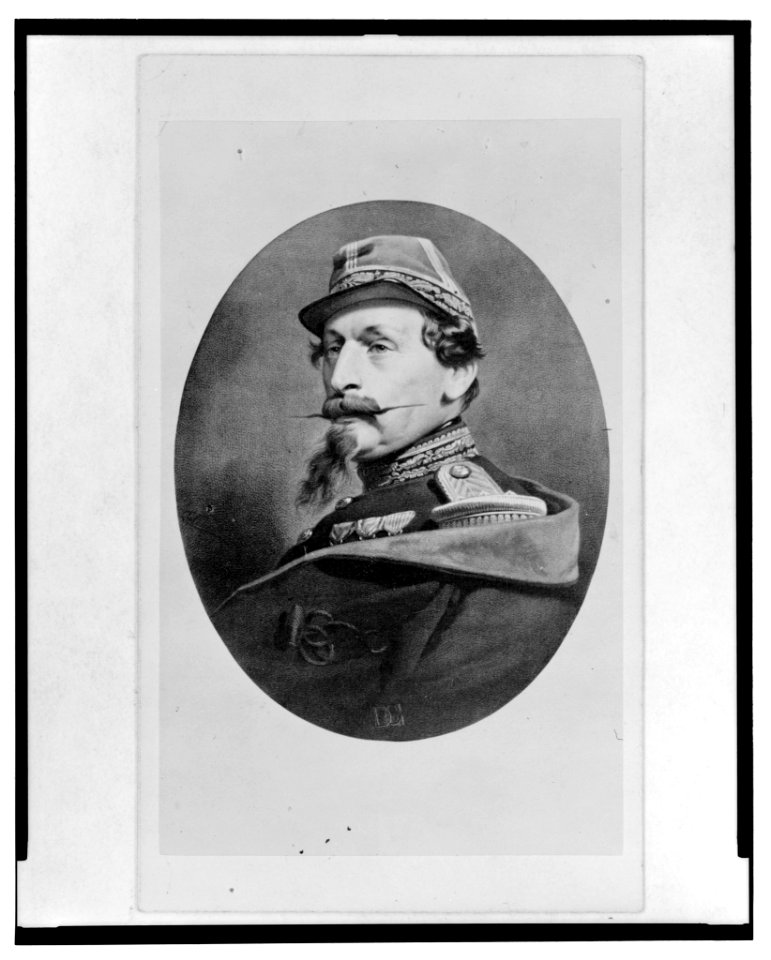 Napoleon III, head-and-shoulders portrait, facing left LCCN2005683080