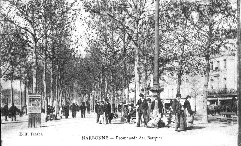Narbonne Aude postcard barques