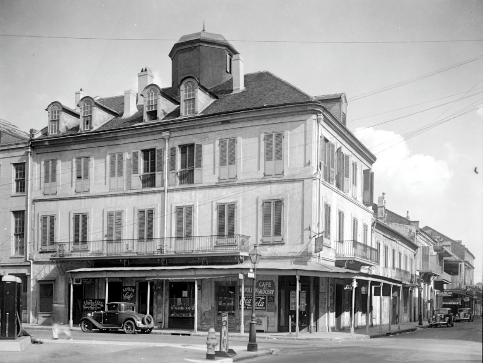 NapoleonHouse1934A