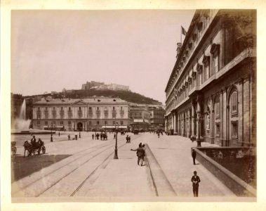 Napoli, Piazza Plebiscito 11 bis