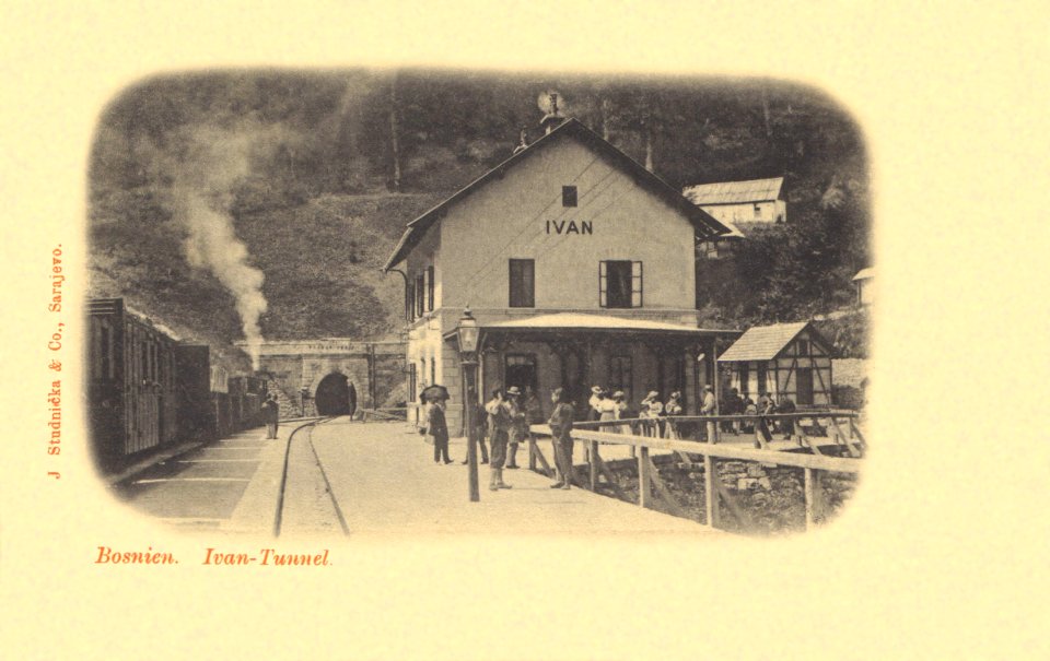 Narrow-Gauge-Railway Narentabahn Station-Ivan (2)