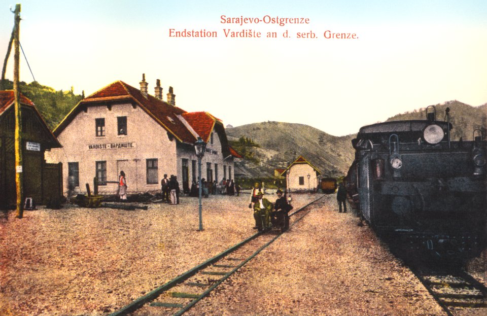 Narrow-Gauge-Railway Ostbahn Station-Vardiste