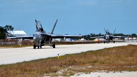 NAS Key West Flight Ops 140122-N-YB753-088