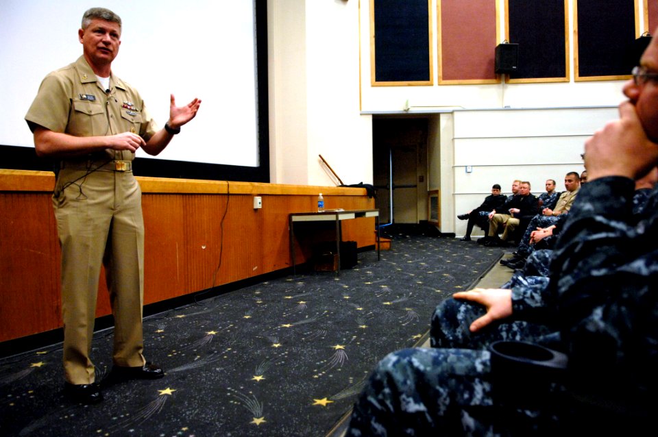 NAS Whidbey Island visit 100308-N-WW409-028