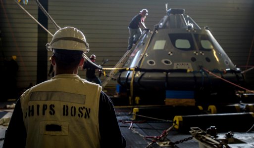 NASA Orion Program aboard USS San Diego (LPD 22) 2016 161027-N-CJ186-0232