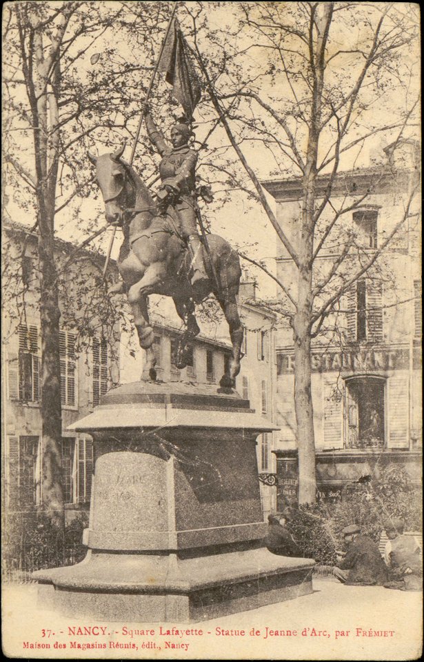 Nancy, Square Lafayette, Statue de Jeanne d'Arc par Frémiet CP 5533 PR