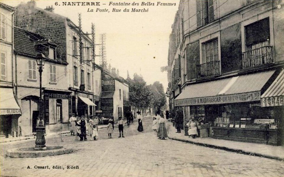 Nanterre.Rue du Marché.Poste.Fontaine