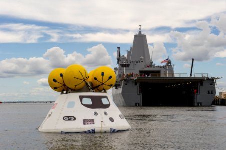 NASA 130815-N-EI510-316