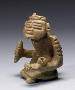 Mexican - Hunchback Figure - Walters 295 - Three Quarter
