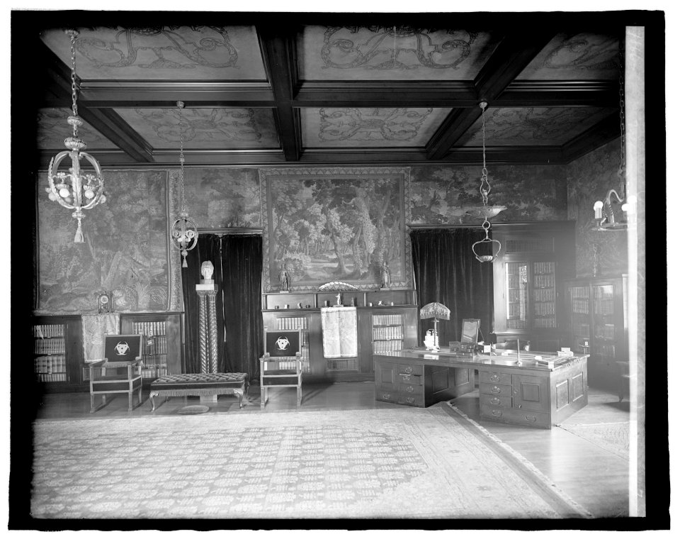 Mexican Embassy, (Washington, D.C.), drawing room LCCN2016826059