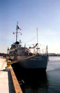 Mexican training ship ARM Comodoro Manuel Azueta (A-06) docked at Tampa, Florida (USA), on 13 October 1993 (6488183)