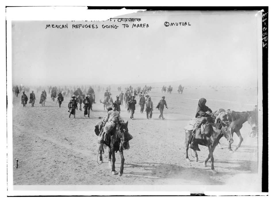 Mexican refugees going to Marfa LCCN2014695398
