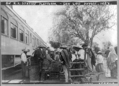 Mexicans and freight on railroad platform, San Luis Patosi, Mexico LCCN2016649402