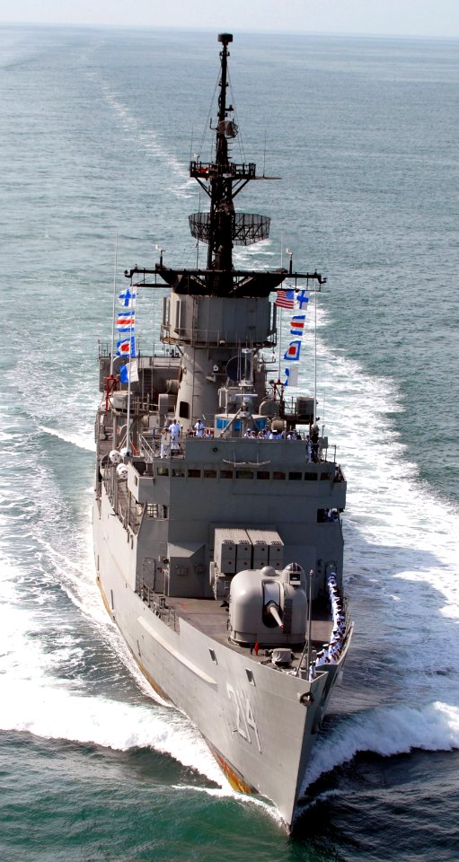 Mexican ship Mina (F-214)