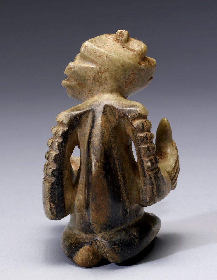 Mexican - Hunchback Figure - Walters 295 - Back