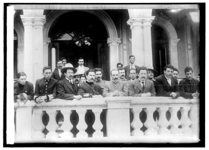 Mexico, Gov. Manuel Chao & his aides on veranda & Terrazas house LCCN2016821084 photo