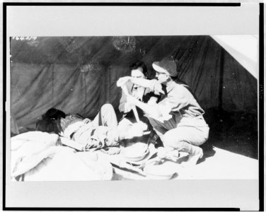 Mexico - Presidio, Texas-Dr. Braden in charge of army Red Cross, dressing wounds of Mexican soldier who had all his toes shot off - Mexican War LCCN97508902