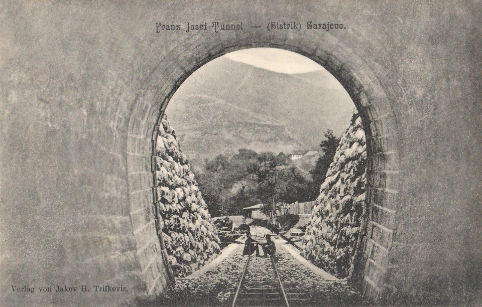 Narrow-Gauge-Railway Ostbahn Tunnel-No-1 Bistrik (3)
