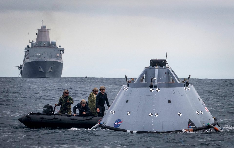 NASA Orion program aboard USS San DIego (LPD 22) 161030-N-CJ186-1324