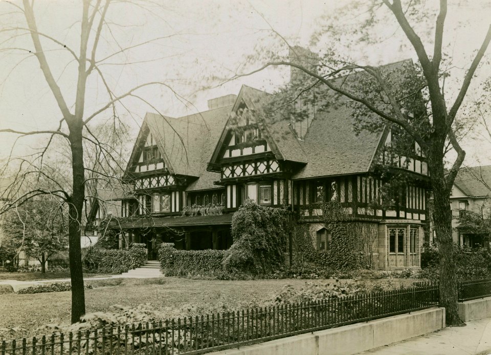 Nathan G. Moore House, Oak Park, Illinois, early 20th century (NBY 667)