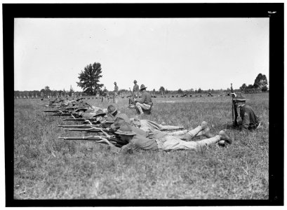 NATIONAL GUARD OF D.C. IN CAMP AT COLONIAL BEACH. TARGET PRACTICE LCCN2016866583