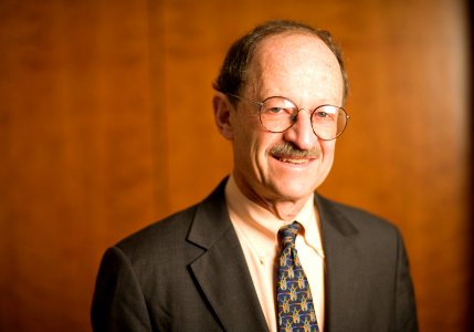 National Cancer Institute director Harold E. Varmus (3)