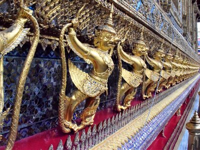 Thailand big palace statue