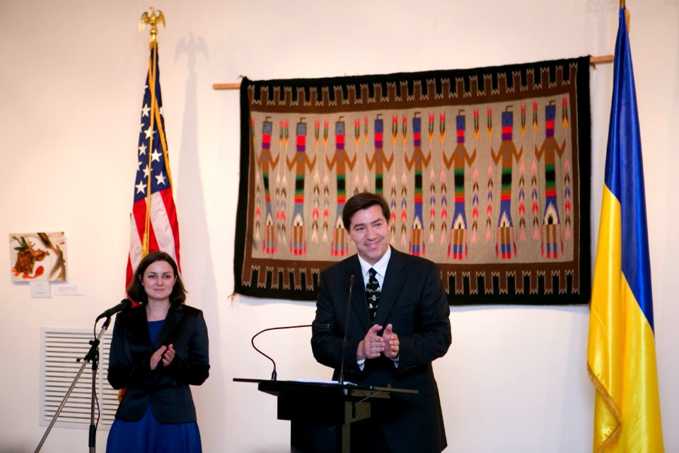 Native American Chefs Explore American Roots of Ukrainian Cuisine at the Honchar museum, May 23, 2013 (8878288309)
