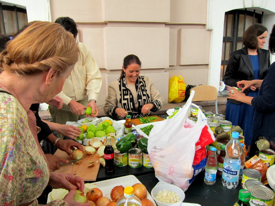 Native American Chefs Explore American Roots of Ukrainian Cuisine at the Honchar museum, May 23, 2013 (8878241016)
