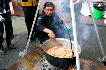 Native American Chefs Explore American Roots of Ukrainian Cuisine at the Honchar museum, May 23, 2013 (8878906754)