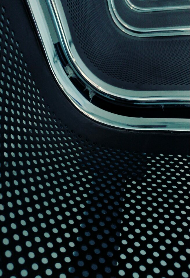 Rustproof metallic chromium