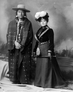 Native Americans from Southeastern Idaho, Lemhi. Chief. Tindoor - NARA - 519297 (cropped)