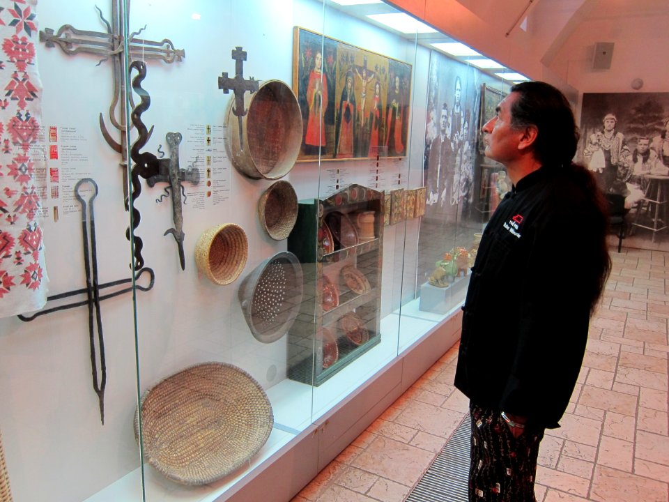 Native American Chefs Explore American Roots of Ukrainian Cuisine at the Honchar museum, May 23, 2013 (8878241800)